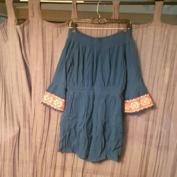 Teal, embroidered, off the shoulder romper, L. - Picture 5 of 5